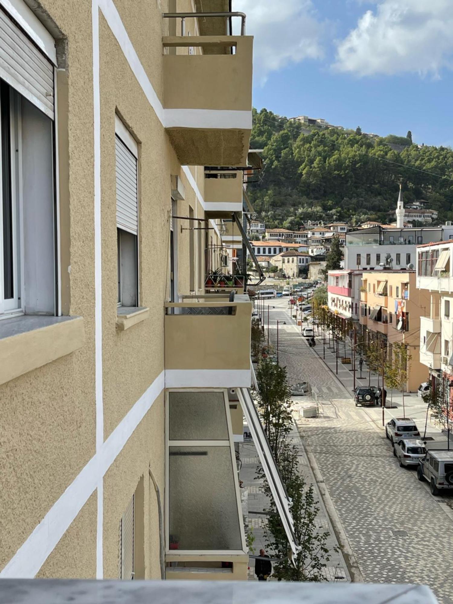 Beratinus Apartment In Berat Center Exteriér fotografie